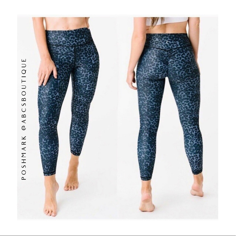 💙🖤 ZYIA CHEETAH